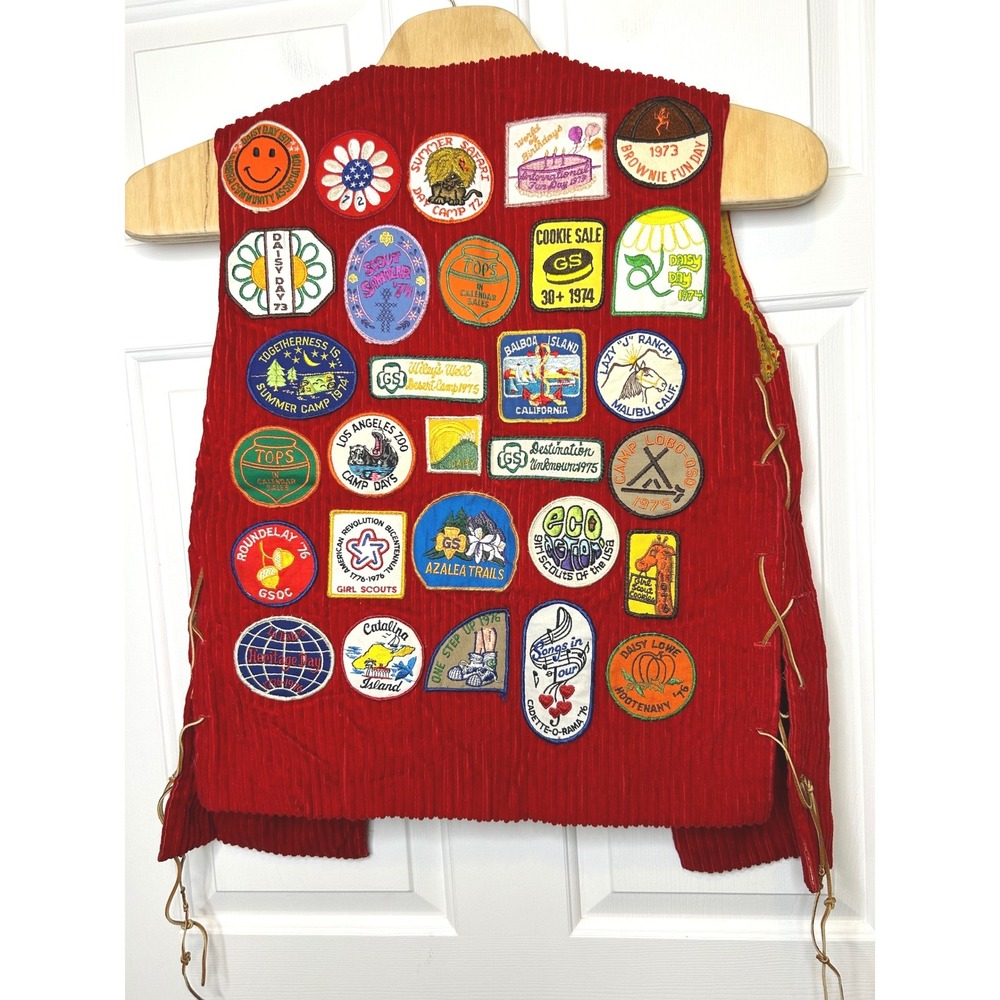 Vintage 70s Girl Scout Cadette Vest with patches - Picture 1 of 4